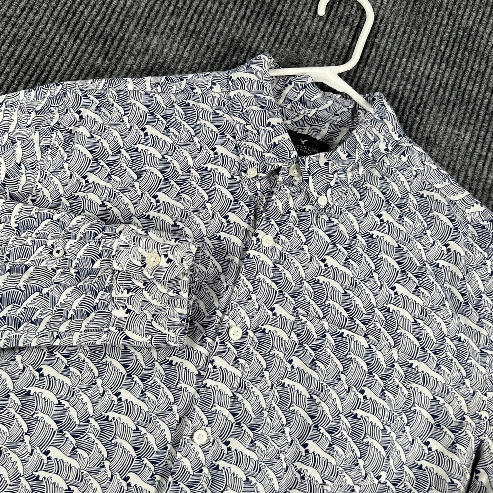American Eagle Outfitters Shirt Mens Large Blue‎ White Geometric Long Sleeve